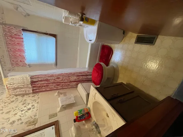 $1 | 1139 Harrell Street, Morristown, TN 37814