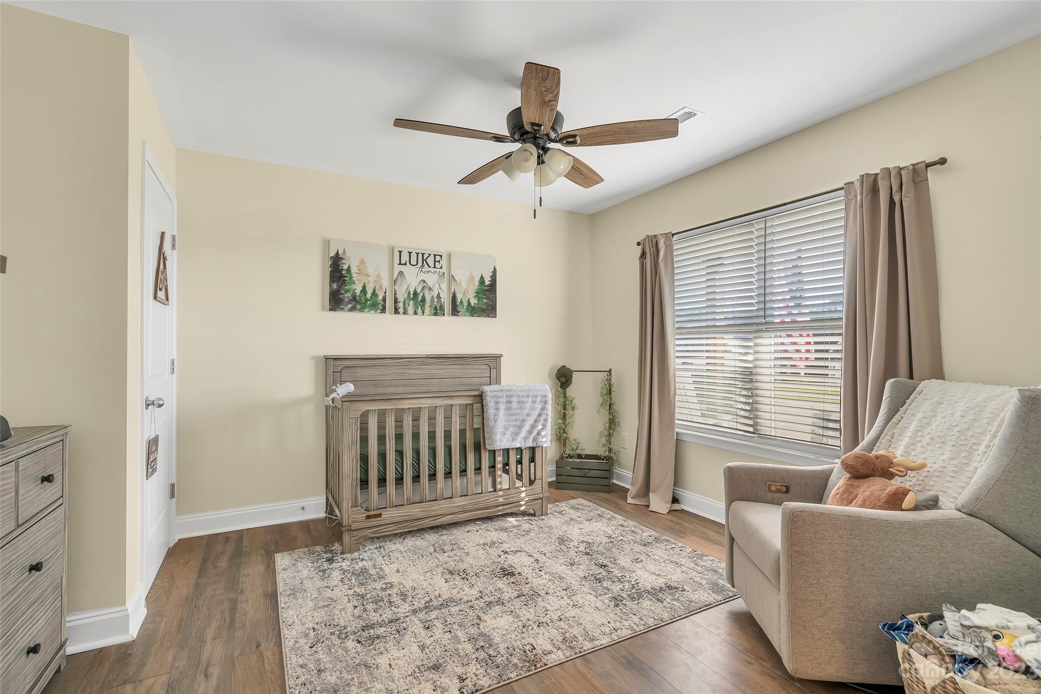 871 West Keepsake Lane Inman, SC 29349 - Photo 18 of 26 a living room with furniture and a window