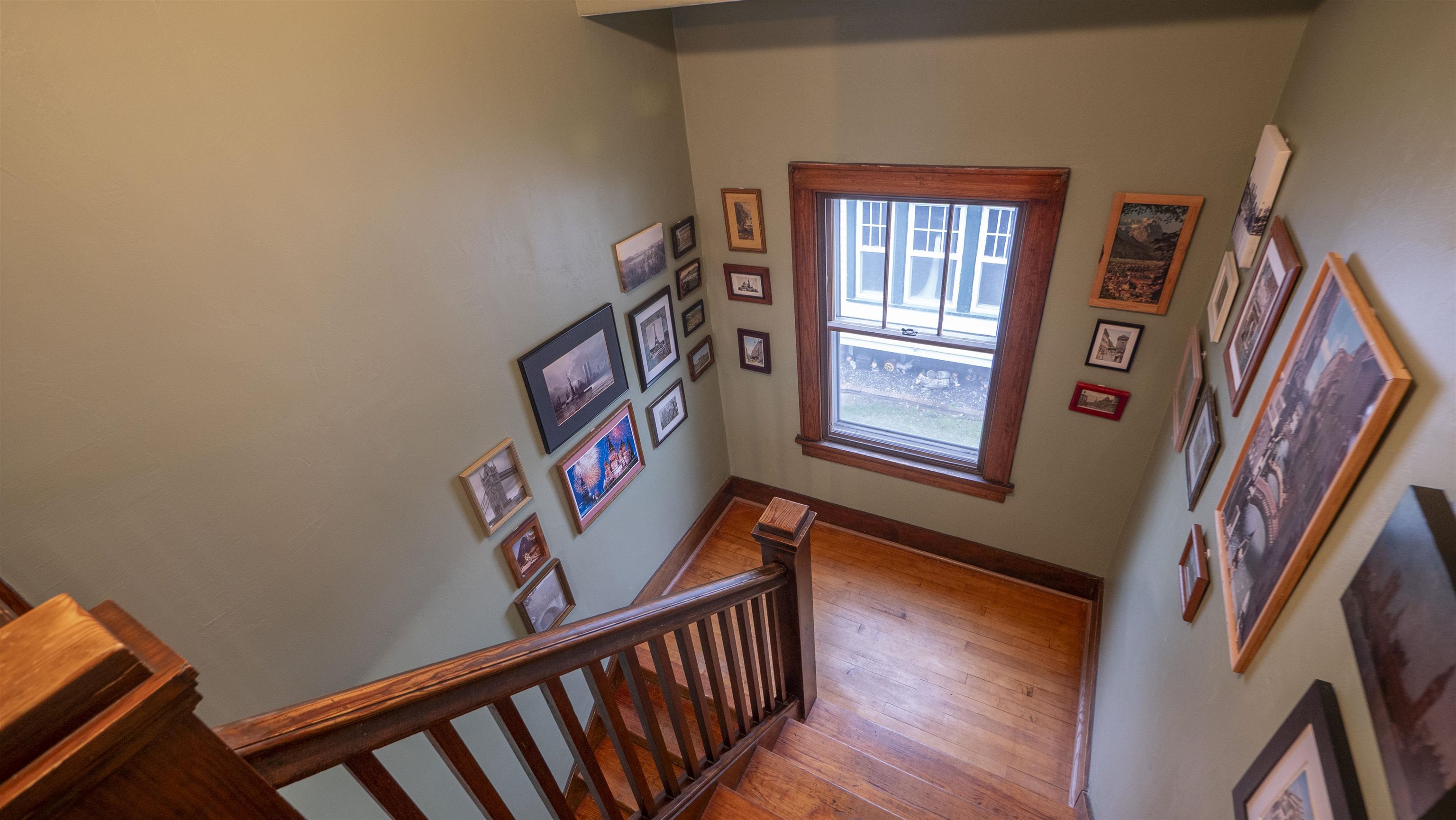 414 West Fulton Street Waupaca, WI 54981 - Photo 12 of 34
