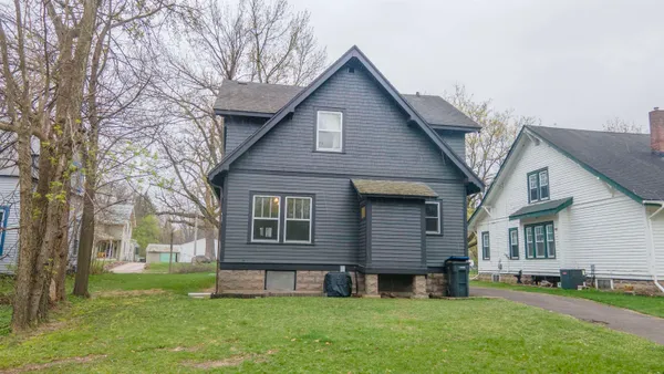 $269,000 | 414 West Fulton Street, Waupaca, WI 54981