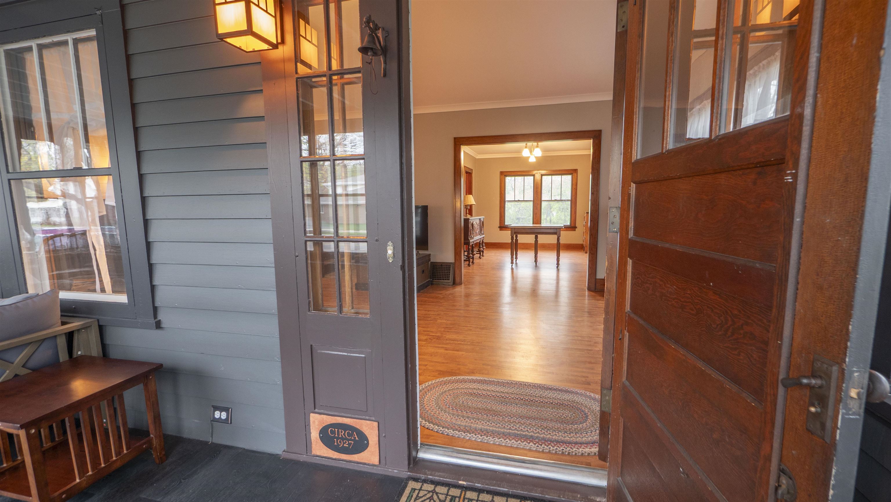 414 West Fulton Street Waupaca, WI 54981 - Photo 3 of 34