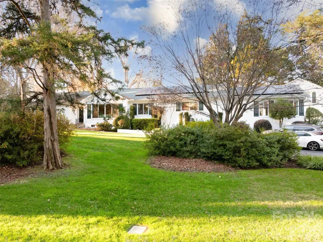 $1,298,500 | 1330 Cedar Lane, Charlotte, NC 28226