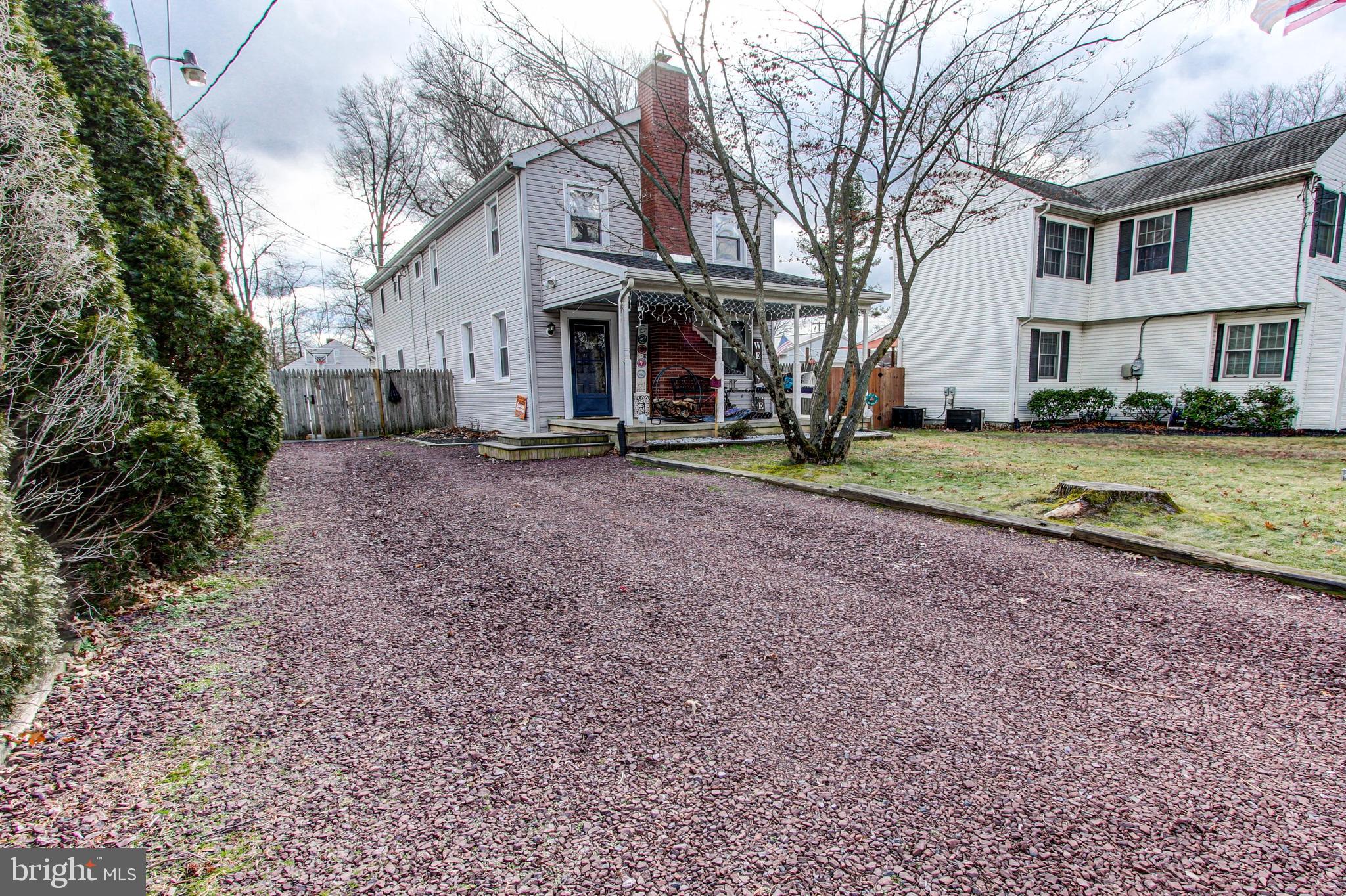 241 West Ferry Road Yardley, PA 19067 - Photo 2 of 45 Gallery Image 2