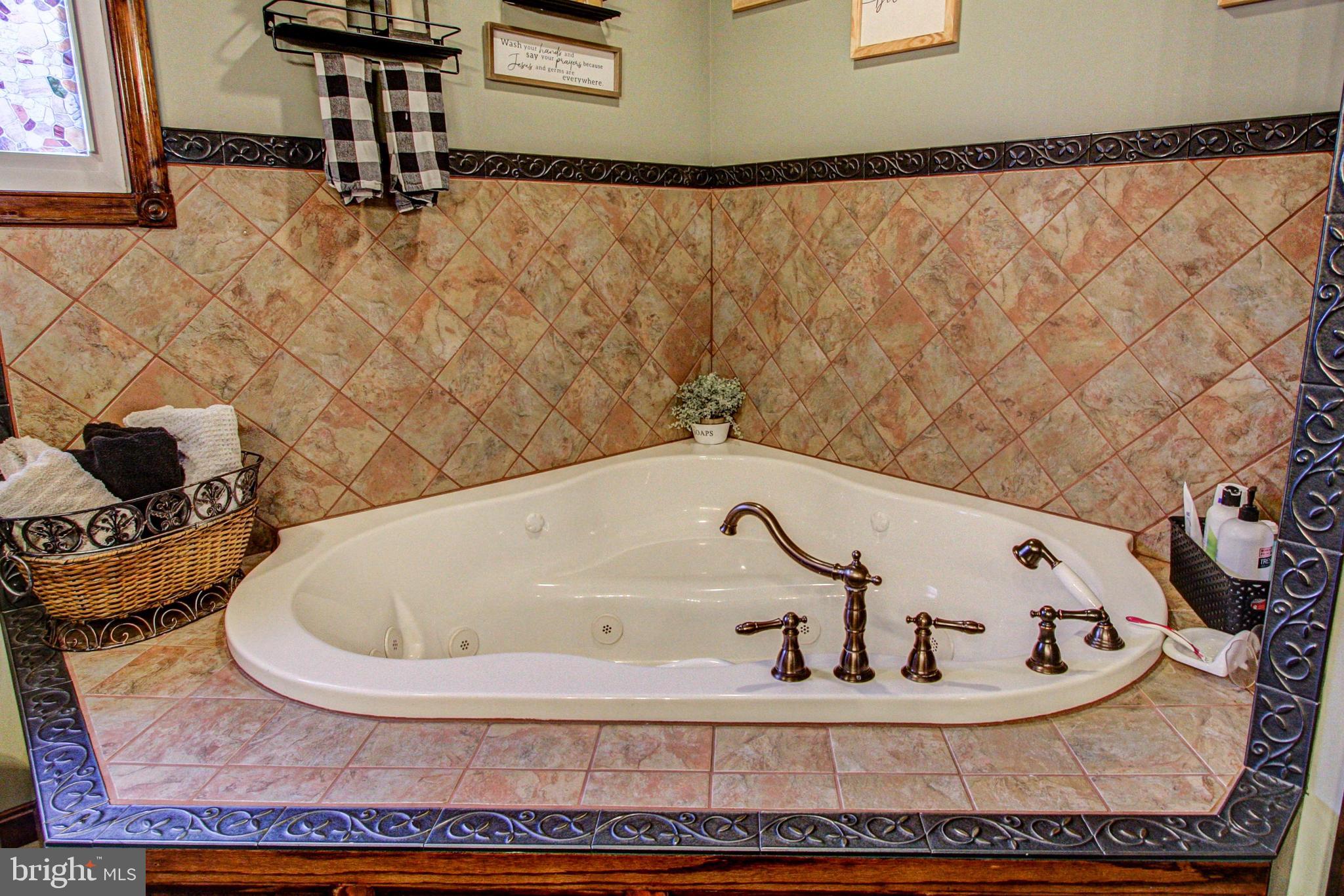 241 West Ferry Road Yardley, PA 19067 - Photo 36 of 45 Gallery Image 36