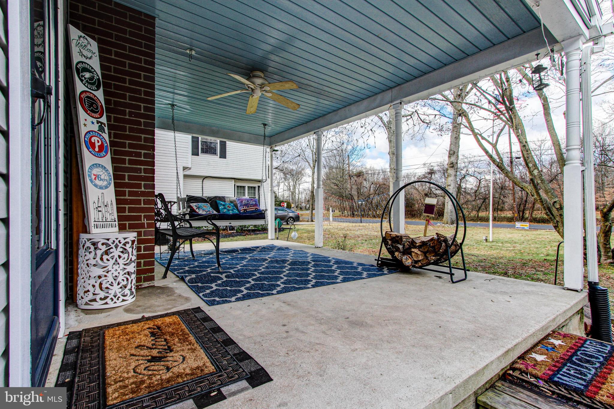 241 West Ferry Road Yardley, PA 19067 - Photo 4 of 45 Gallery Image 4
