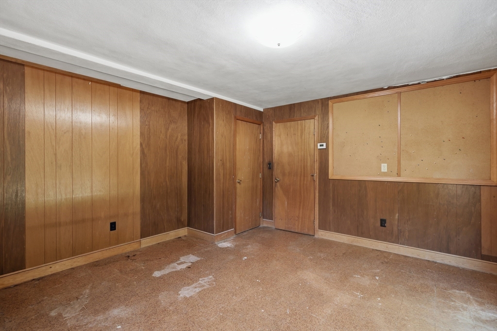 9 Keith Road Wayland, MA 01778 - Photo 27 of 38