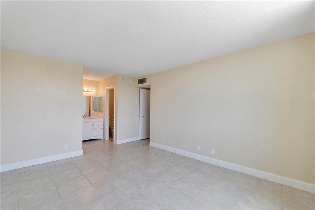 2639 North Riverside Drive, Unit 305 Pompano Beach, FL 33062 - Photo 9 of 20 Photo 9