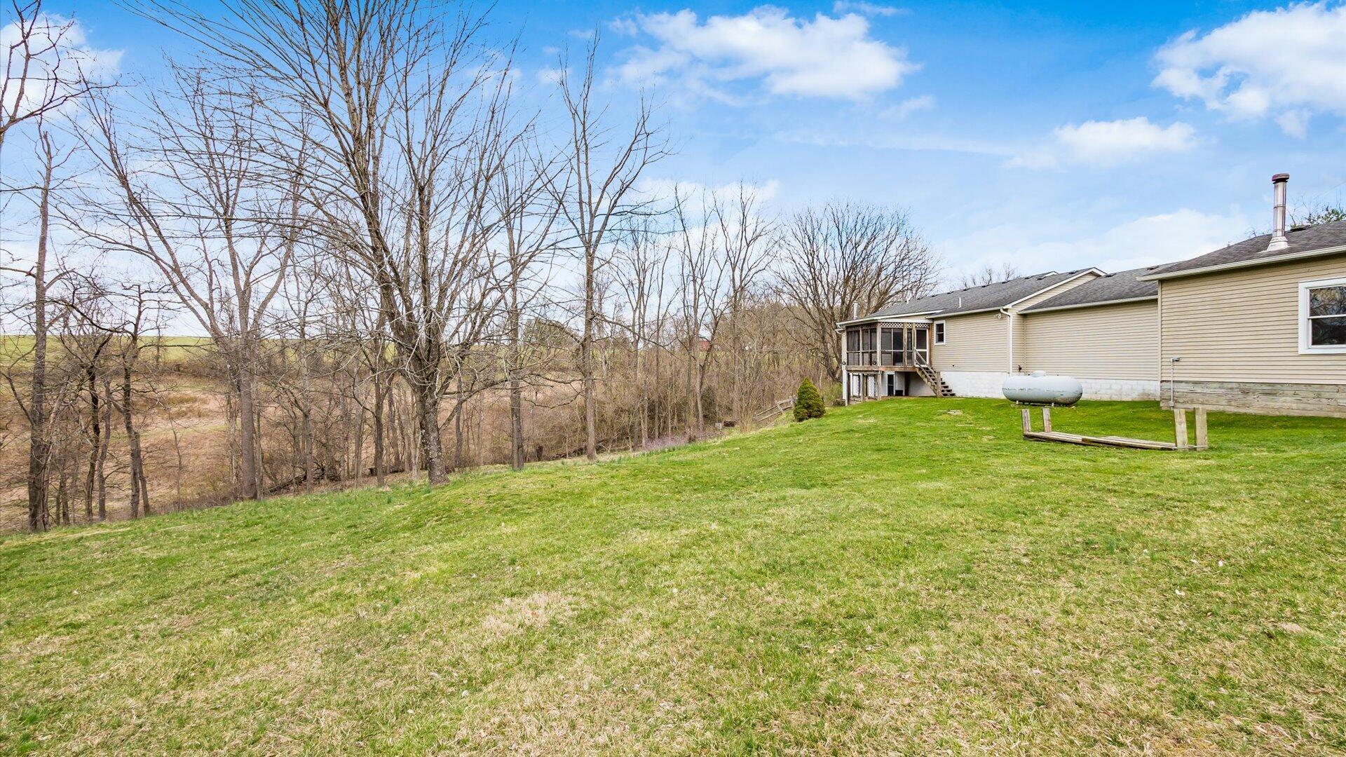 2273 West Point Road Southeast Lancaster, OH 43130 - Photo 44 of 69 52-z 2273 W Point Rd013