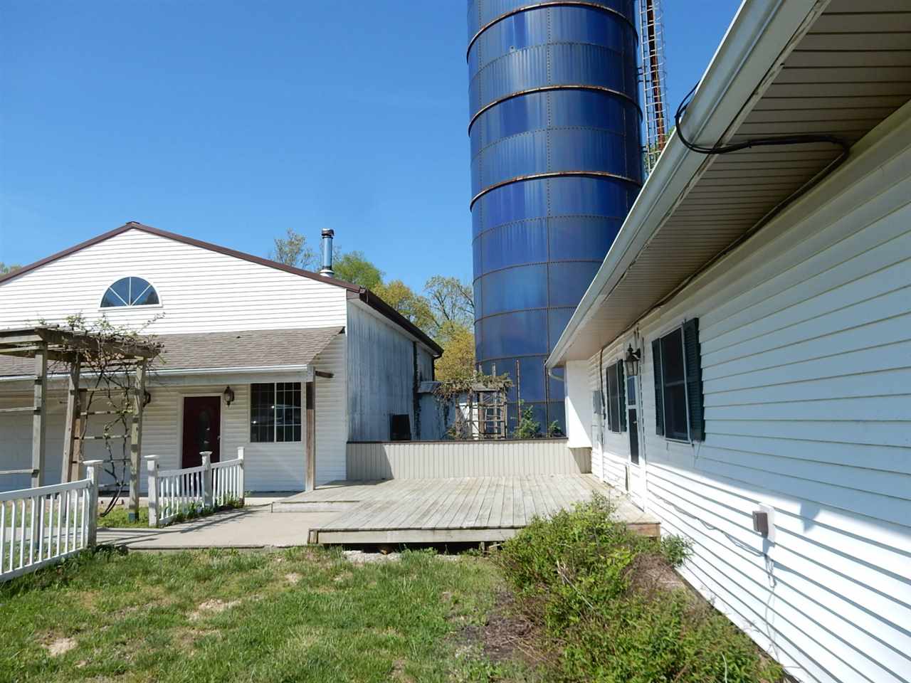 2798 South Robinson Road Bloomfield, IN 47424 - Photo 12 of 13