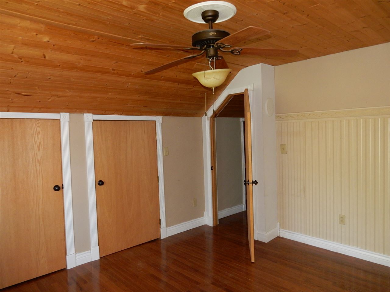 2798 South Robinson Road Bloomfield, IN 47424 - Photo 8 of 13