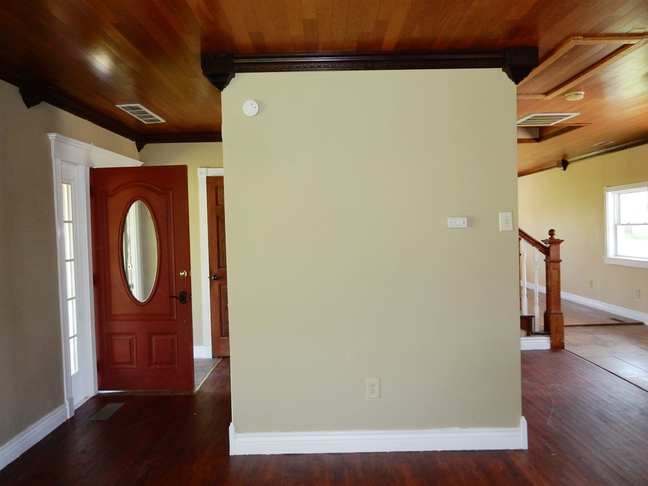 2798 South Robinson Road Bloomfield, IN 47424 - Photo 9 of 13