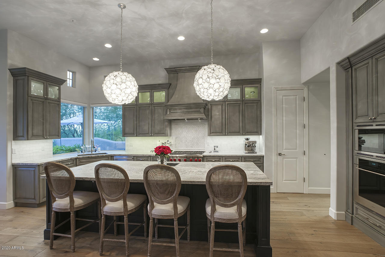 9741 East Mountain Spring Road Scottsdale, AZ 85255 - Photo 13 of 52 Kitchen