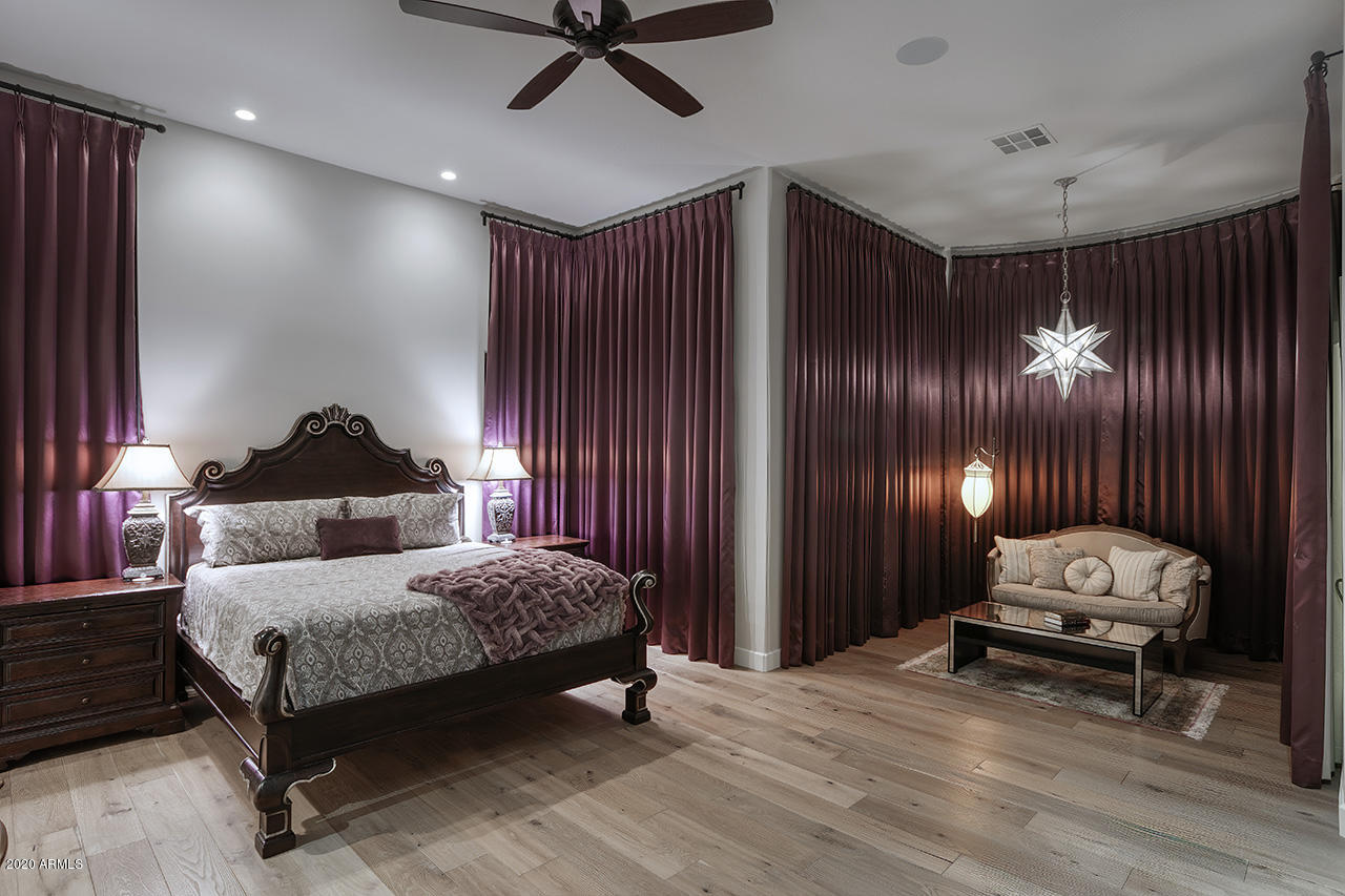 9741 East Mountain Spring Road Scottsdale, AZ 85255 - Photo 19 of 52 Owner Suite