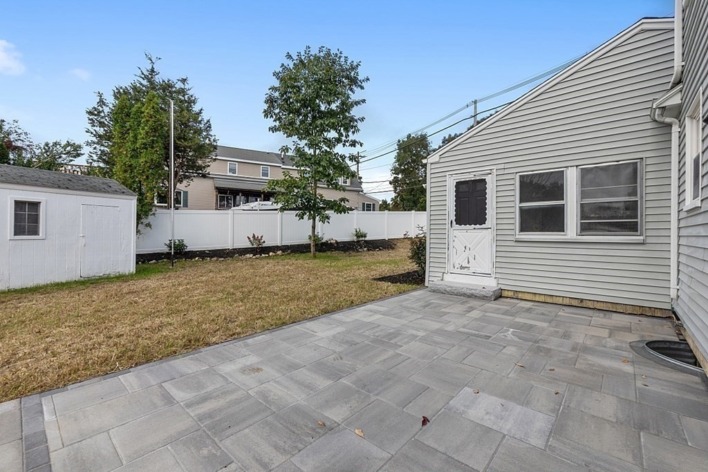 34 MacArthur Road Beverly, MA 01915 - Photo 27 of 36 Gallery Image 27