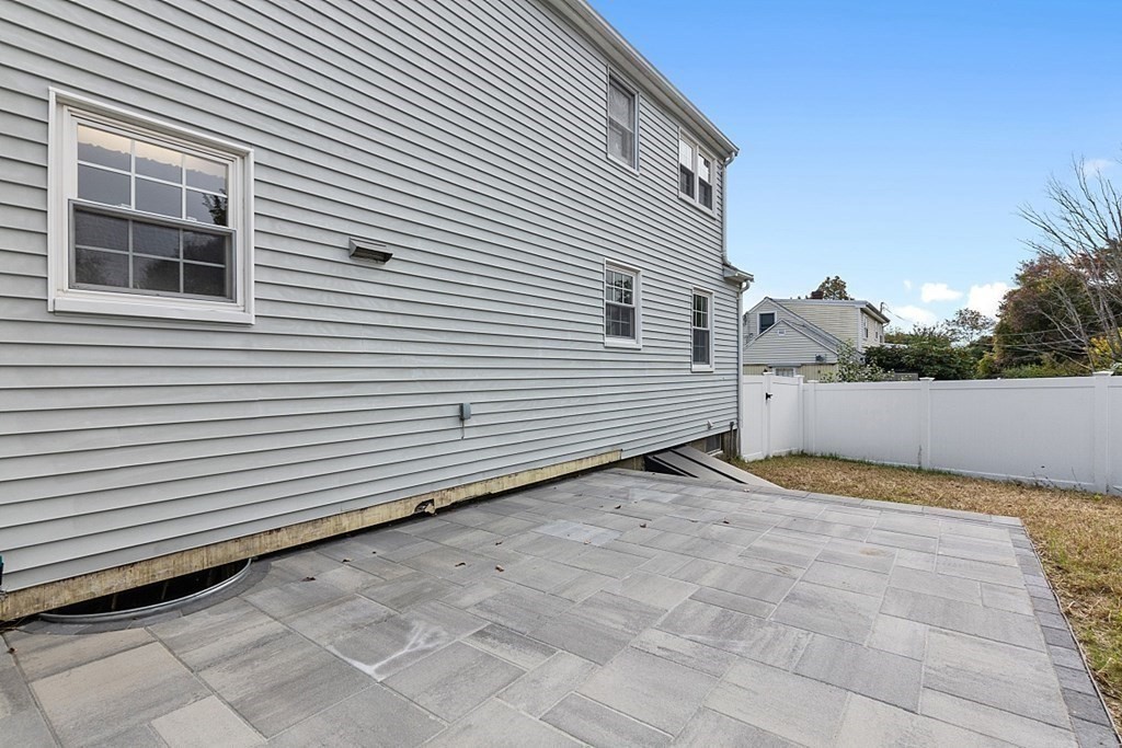 34 MacArthur Road Beverly, MA 01915 - Photo 28 of 36 Gallery Image 28