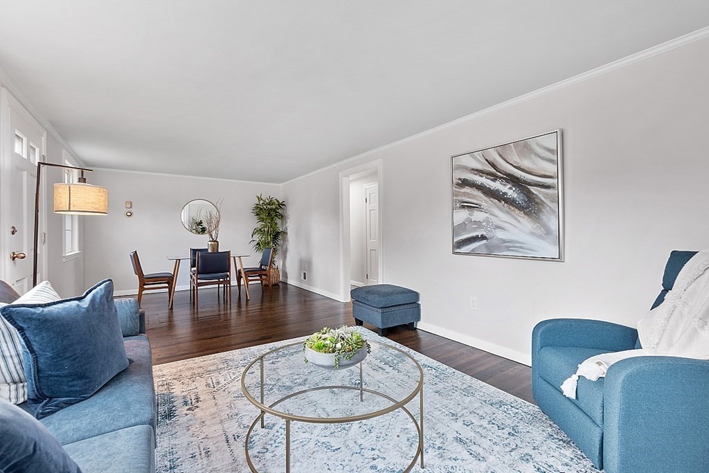 34 MacArthur Road Beverly, MA 01915 - Photo 8 of 36 Gallery Image 8