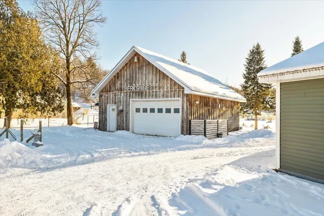 $339,000 | 520 Montgomery Road, Berkshire, VT 05447