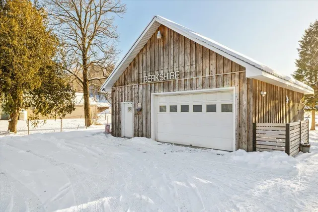 $339,000 | 520 Montgomery Road, Berkshire, VT 05447