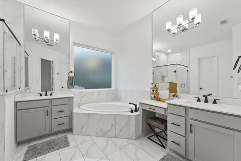 $740,000 | 30330 Parkside Passage Drive, Fulshear, TX 77441