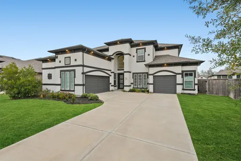 $740,000 | 30330 Parkside Passage Drive, Fulshear, TX 77441