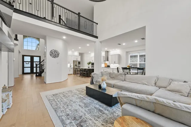 $740,000 | 30330 Parkside Passage Drive, Fulshear, TX 77441