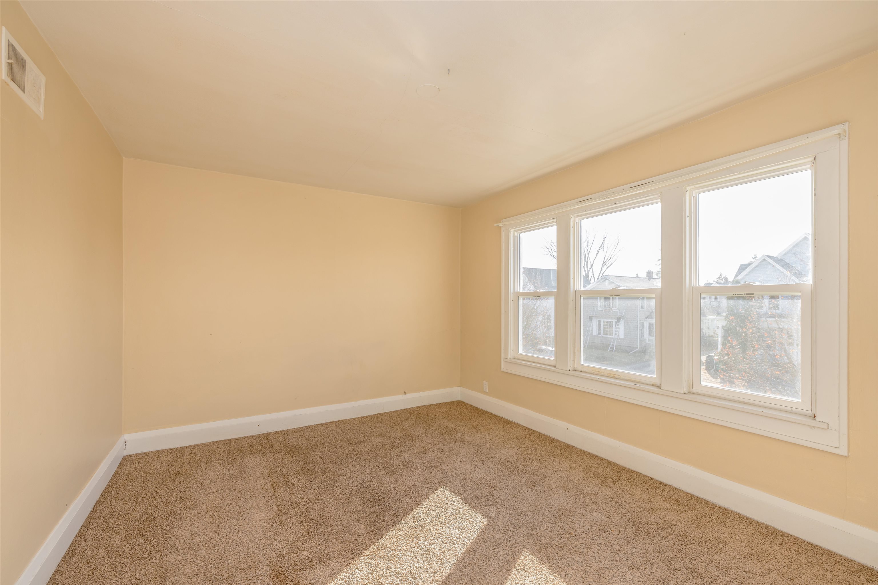 15 6th Street Fond du Lac, WI 54935 - Photo 32 of 45