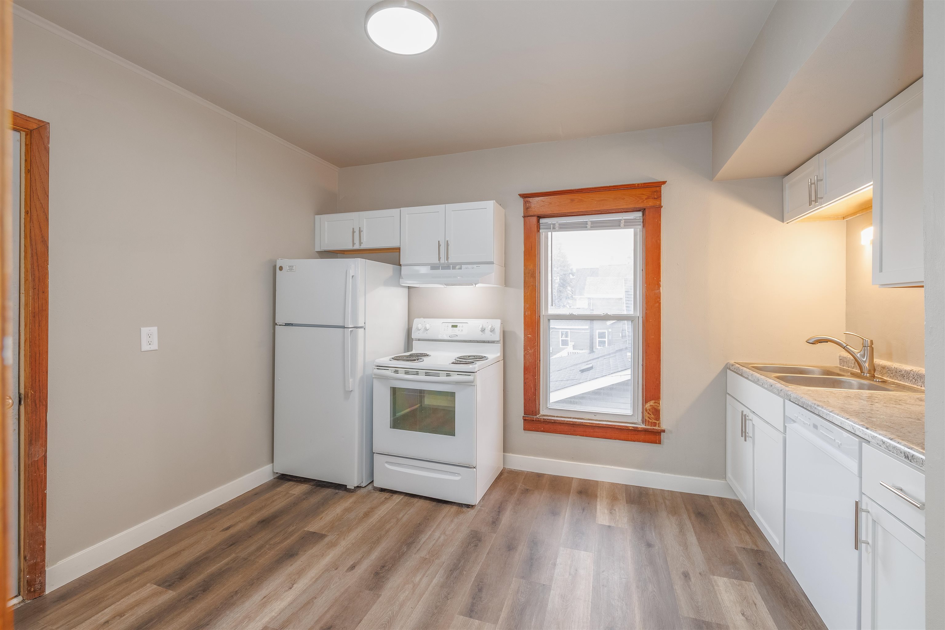 15 6th Street Fond du Lac, WI 54935 - Photo 4 of 45