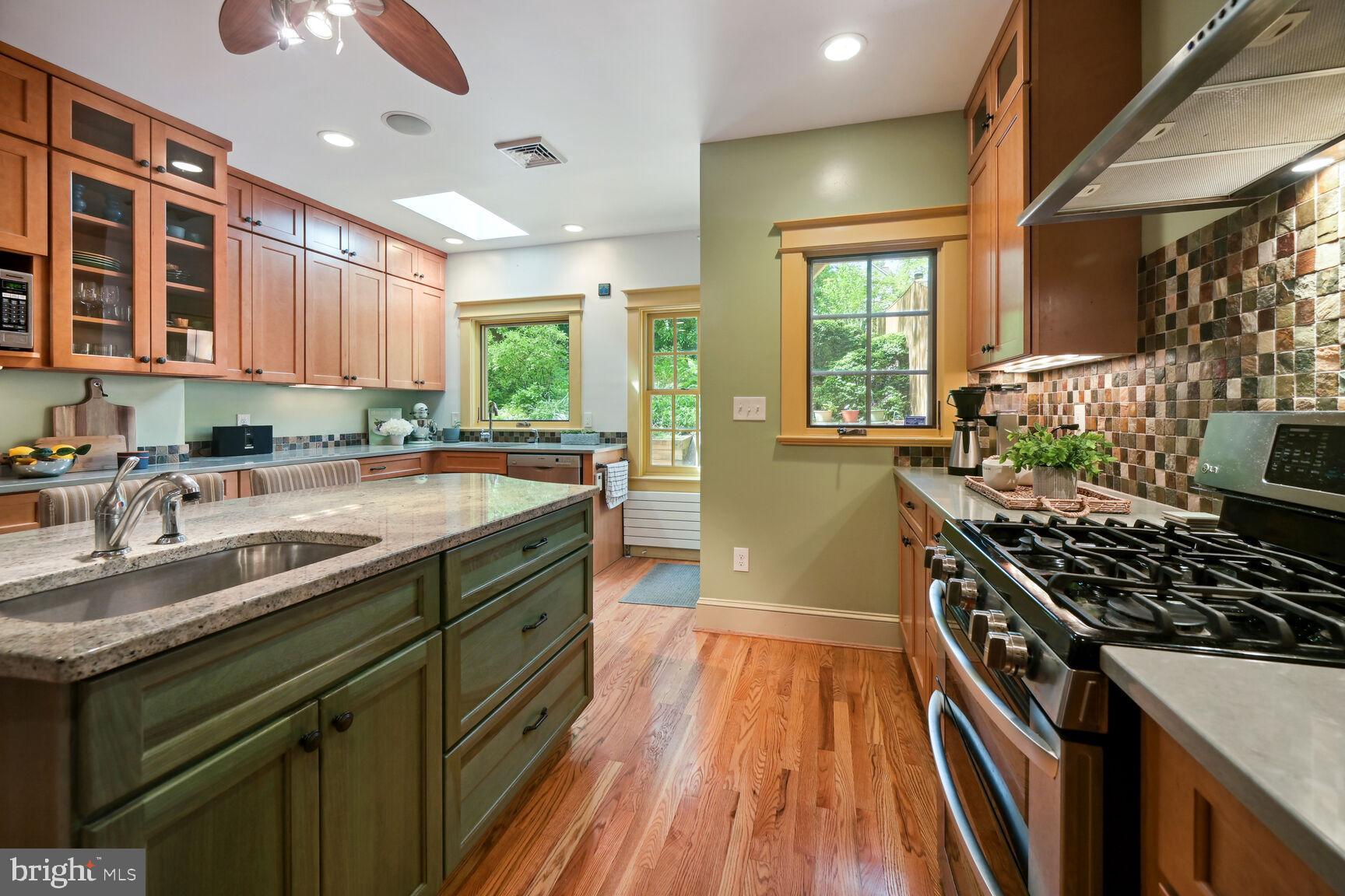 104 Elm Avenue Takoma Park, MD 20912 - Photo 17 of 43