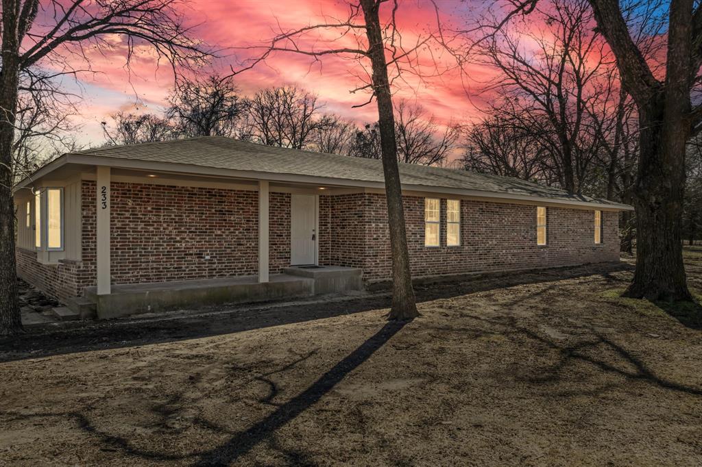 233 Spring Branch Trail South Springtown, TX 76082 - Photo 1 of 1 Gallery Image 1