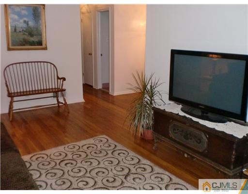 201 Valley View Road Hillside, NJ 07205 - Photo 22 of 25 Gallery Image 22