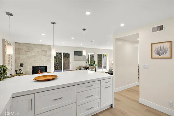 $1,490,000 | 359 Ravello Lane, Costa Mesa, CA 92627