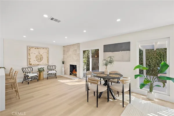 $1,490,000 | 359 Ravello Lane, Costa Mesa, CA 92627