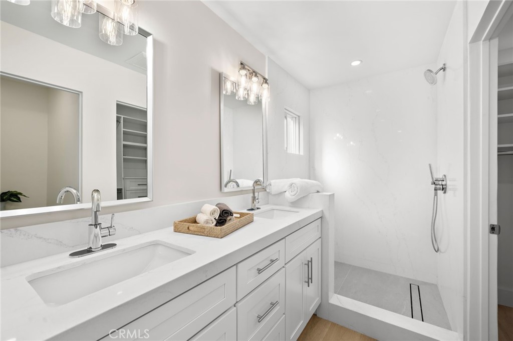 359 Ravello Lane Costa Mesa, CA 92627 - Photo 20 of 42