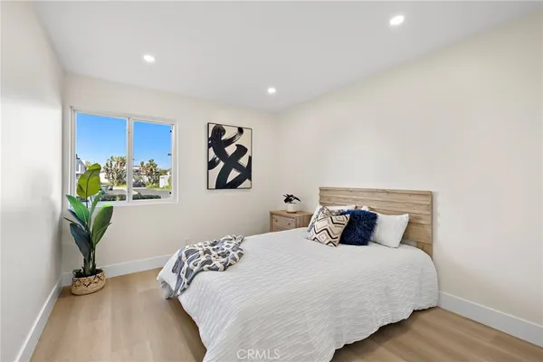 $1,490,000 | 359 Ravello Lane, Costa Mesa, CA 92627