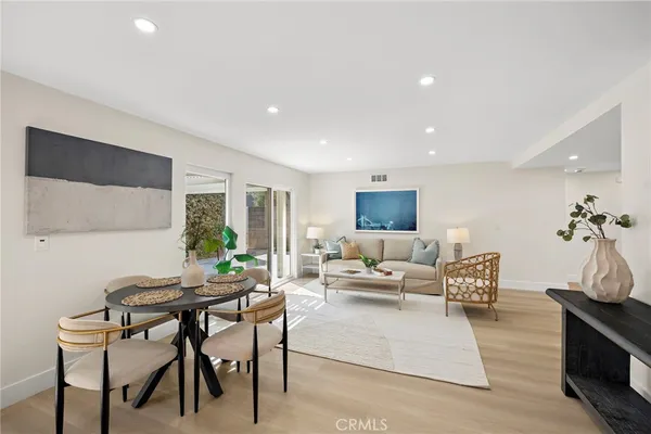 $1,490,000 | 359 Ravello Lane, Costa Mesa, CA 92627