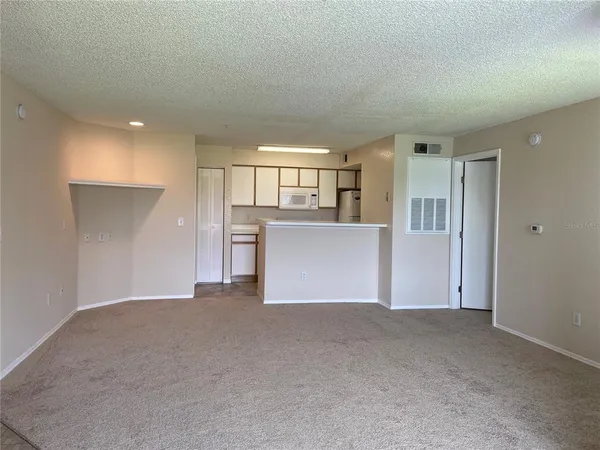 $1,750 | 2212 Grand Cayman Court, Unit 1626, Kissimmee, FL 34741