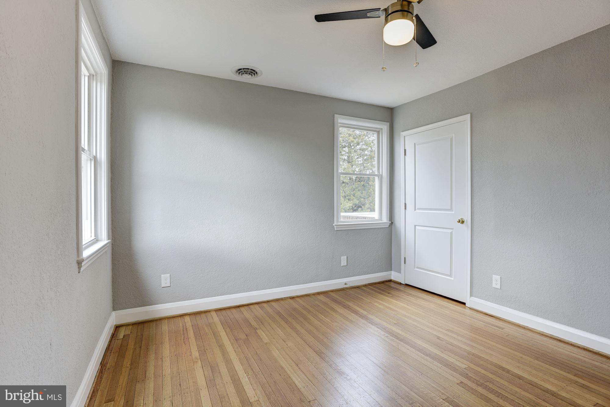 6305 Mt Ridge Road Catonsville, MD 21228 - Photo 15 of 31 Bedroom
