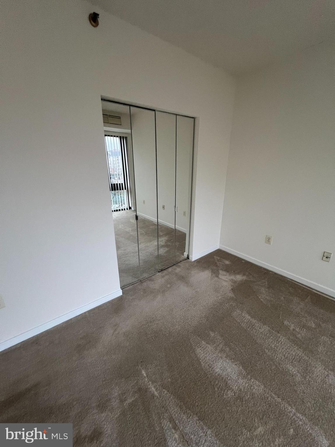 1530 Key Boulevard, Unit 510 Arlington, VA 22209 - Photo 15 of 25