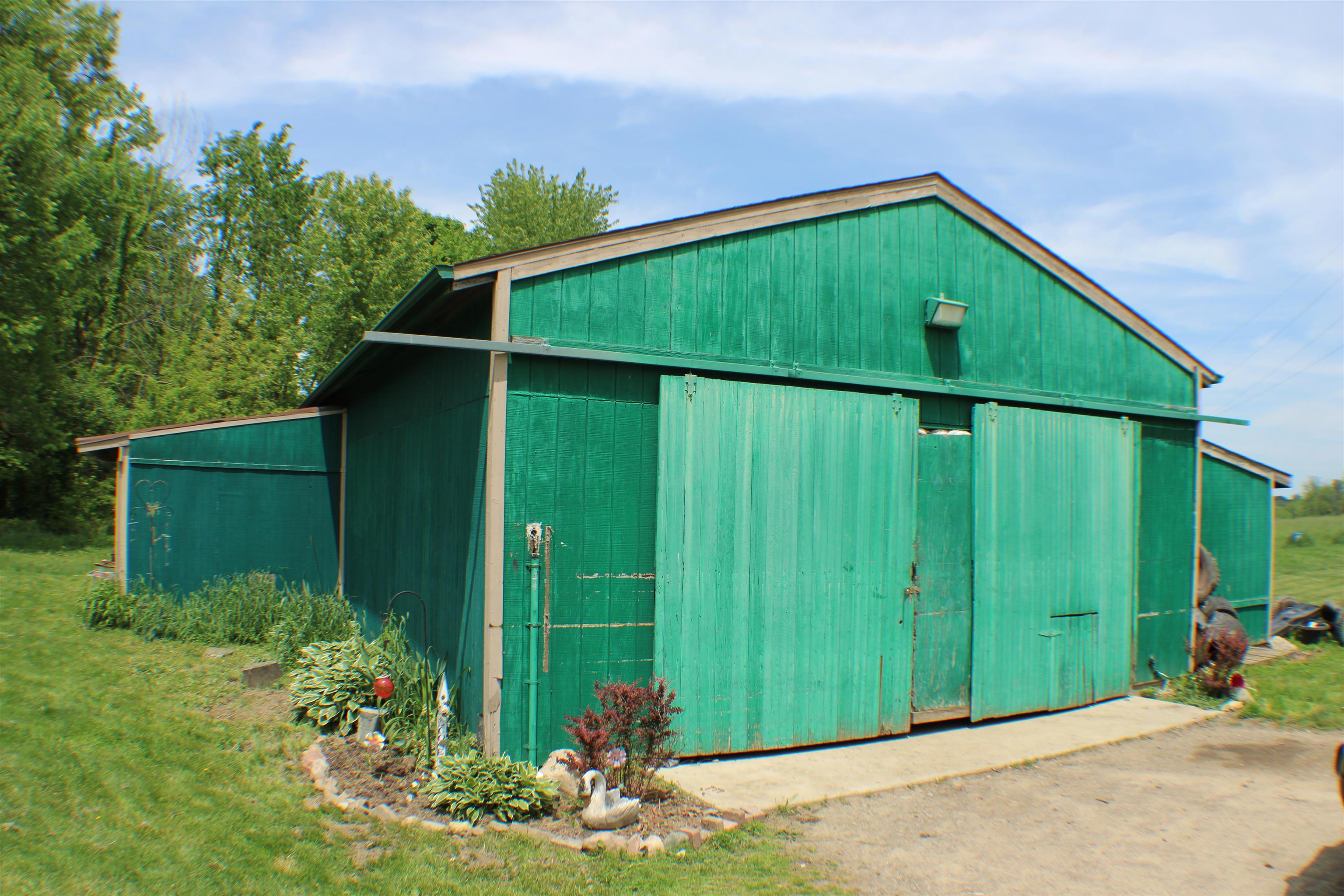 10202 Waterloo-Munith Road Munith, MI 49259 - Photo 10 of 48