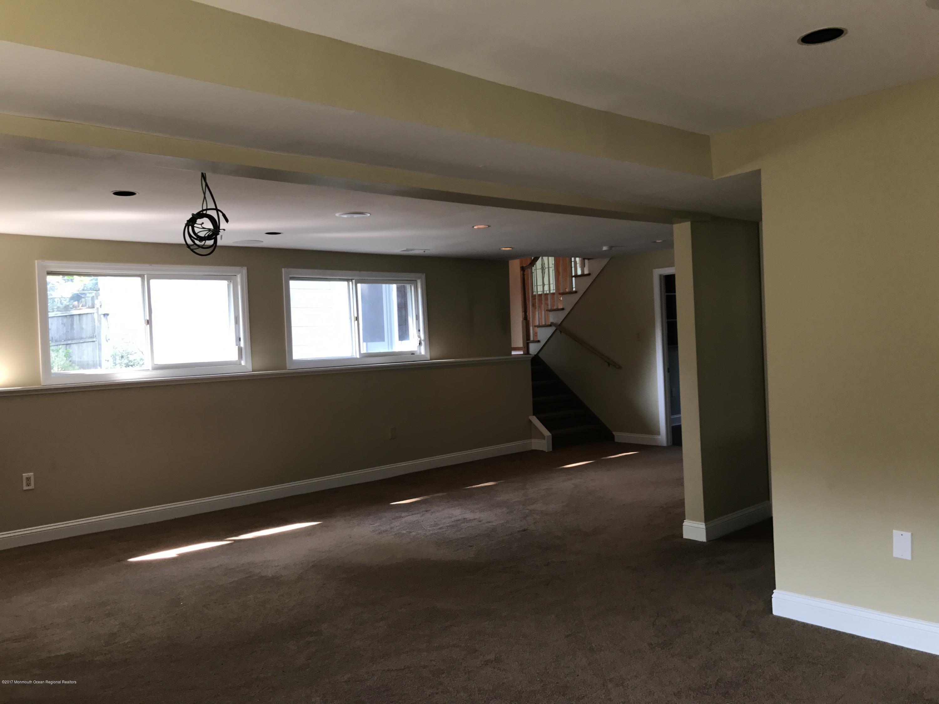 2 Becket Road Manalapan, NJ 07726 - Photo 8 of 19 IMG_3072