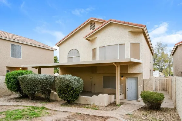$2,485 | 1449 East Laurel Avenue, Gilbert, AZ 85234