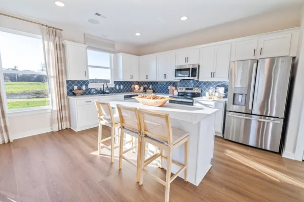 $379,990 | 317 Black Bear Dr Mount, Mount Pleasant, TN 38474