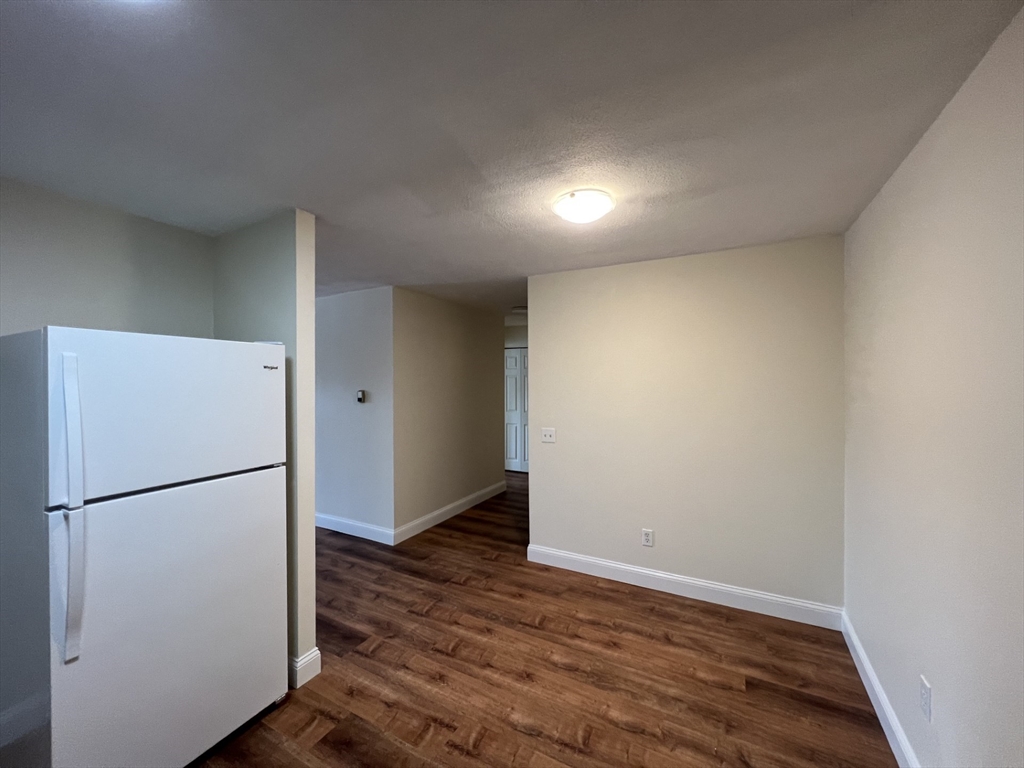 19 Davis Road, Unit A4 Acton, MA 01720 - Photo 2 of 8 Gallery Image 2