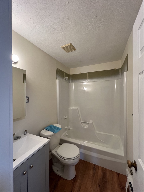 19 Davis Road, Unit A4 Acton, MA 01720 - Photo 3 of 8 Gallery Image 3