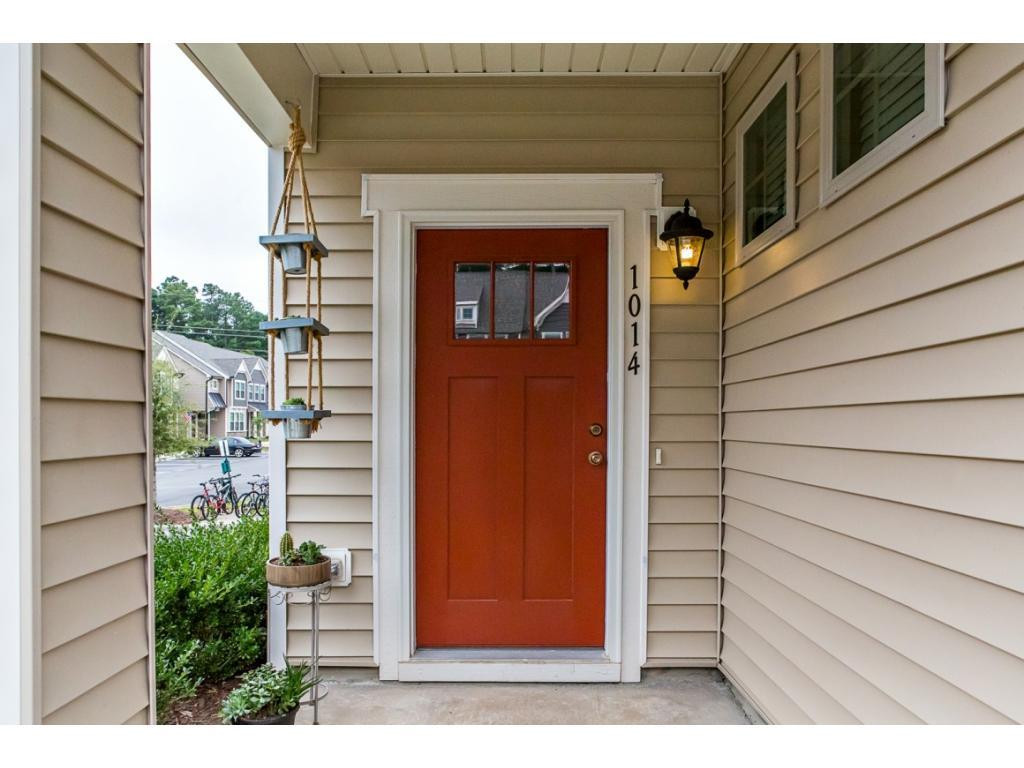 1014 Midtowne Way Durham, NC 27713 - Photo 3 of 24 a view of front door