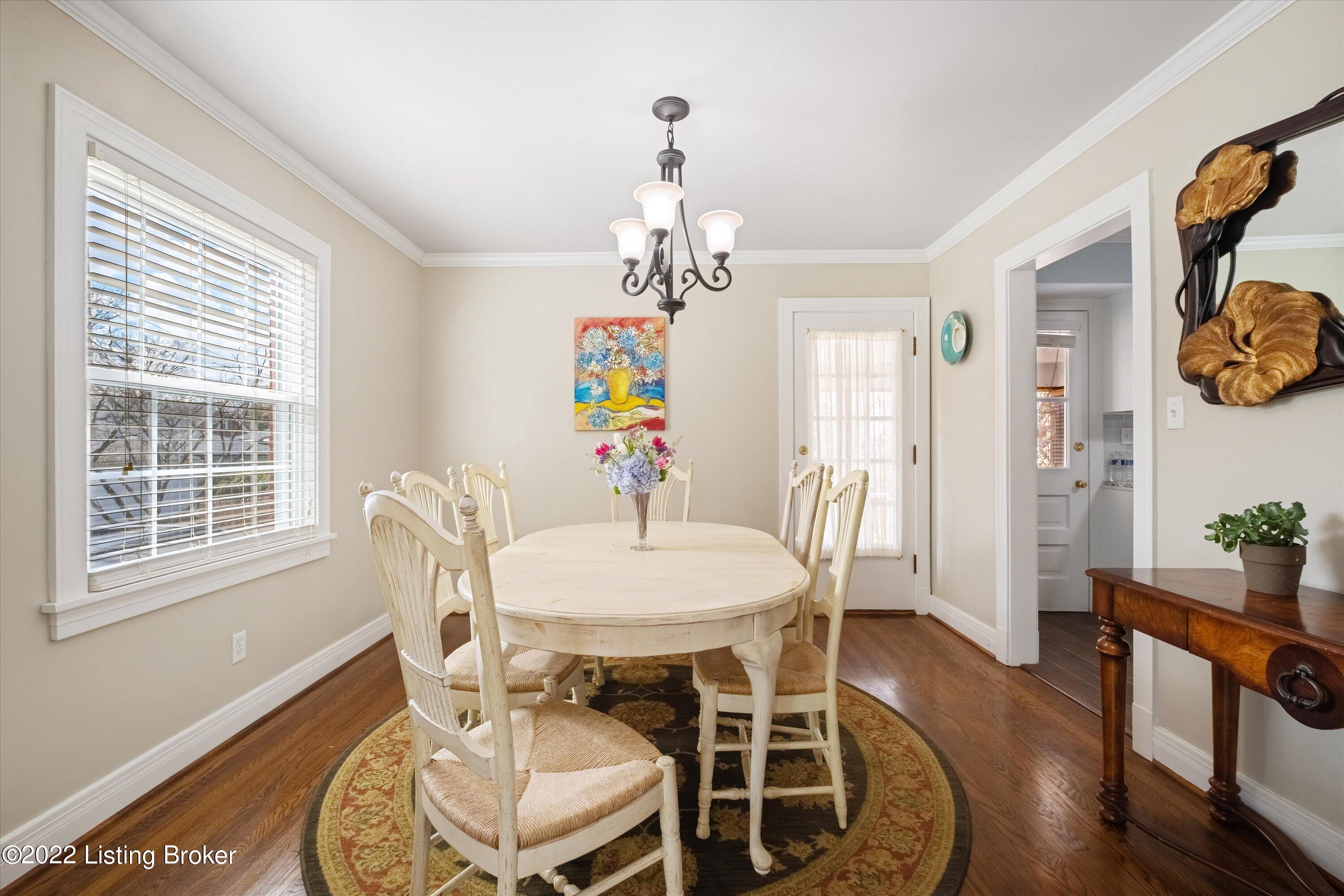232 Tyne Road Louisville, KY 40207 - Photo 10 of 41 11-1XT3362
