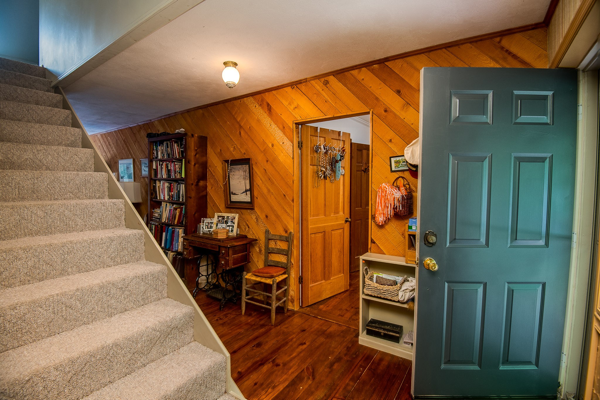 2645 Cole Ridge Road Beechgrove, TN 37018 - Photo 6 of 50 a view of staircase with wooden floor and stairs