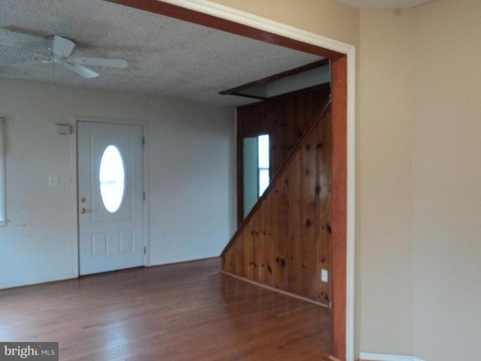 7237 Gaither Road Sykesville, MD 21784 - Photo 8 of 21 Living Room #2