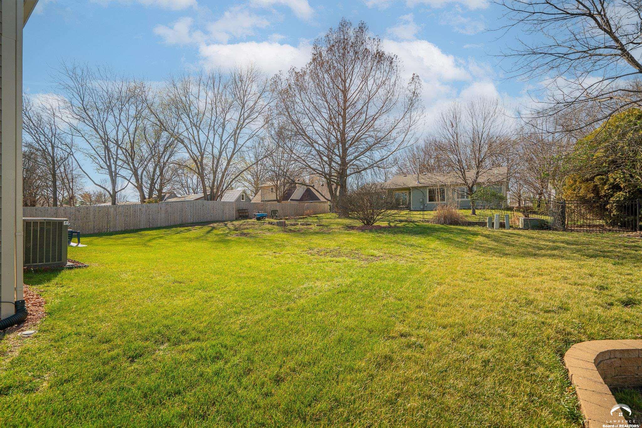 321 Cattleman Trail Lawrence, KS 66049 - Photo 26 of 35
