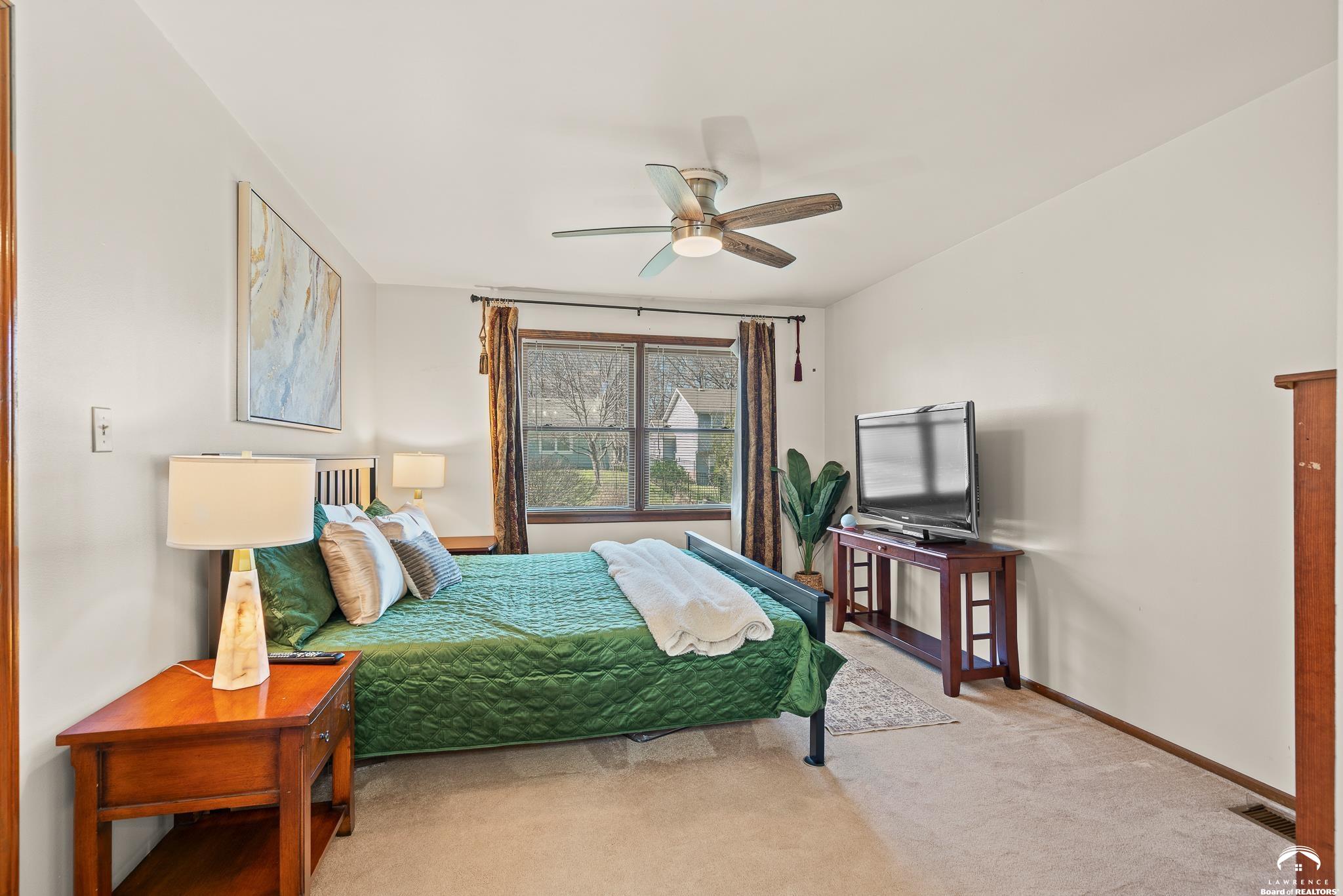 321 Cattleman Trail Lawrence, KS 66049 - Photo 5 of 35